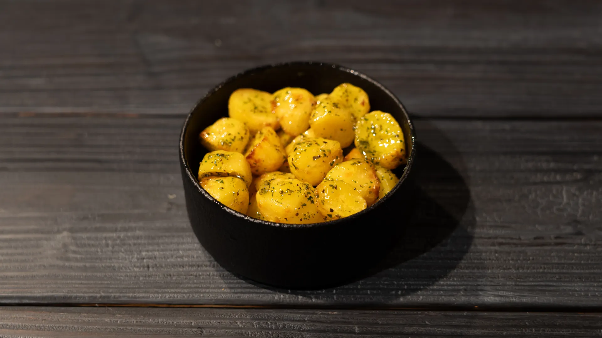 Gebakken krieltjes (groene kruiden - zacht)